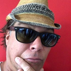 Meet your Posher, Ken